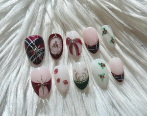 Christmas Red Bow Caro Nail Box | Handmade Press on Nails | Gel X