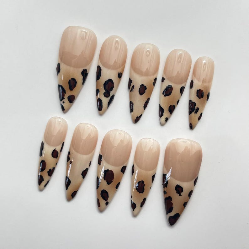French Wild Tip Press On Nails