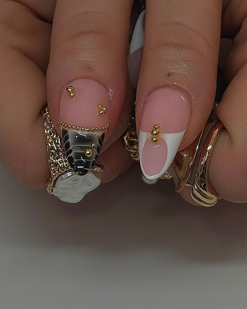 Artisan Marble Press On Nails