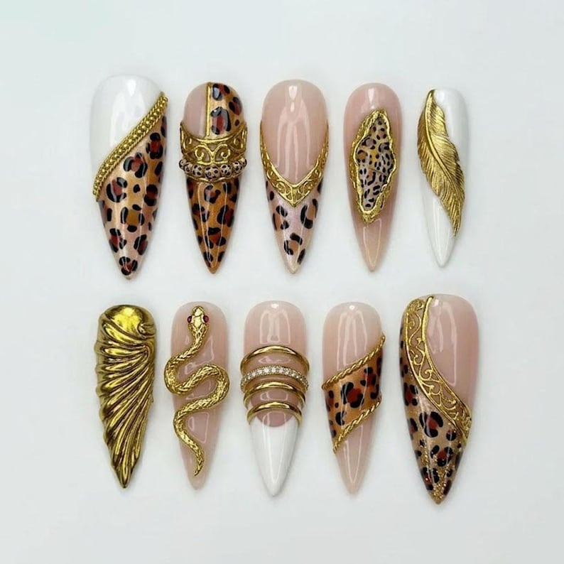 Luxurious Festive Glamour Press On Nails