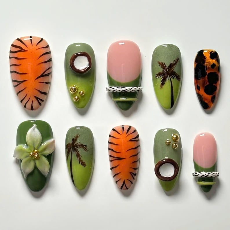 Soft Floral Elegance Press On Nails
