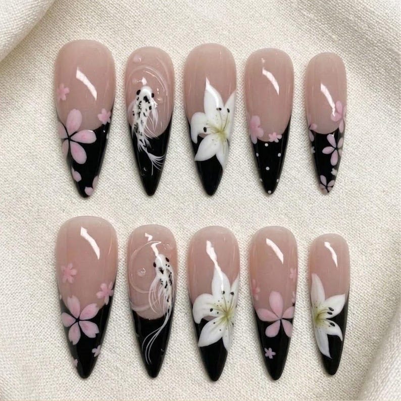 Graceful Floral Aquatic Press On Nails