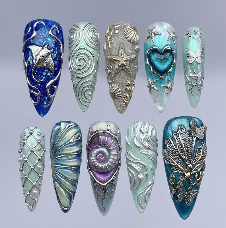 Luminous Deep Sea Press On Nails