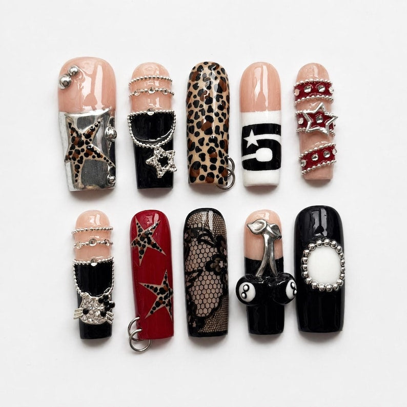 Golden Marble Chic Press On Nails
