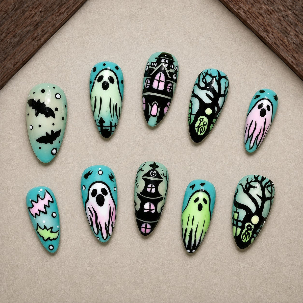 Pastel Manor Halloween Press-On Nails - Aninail