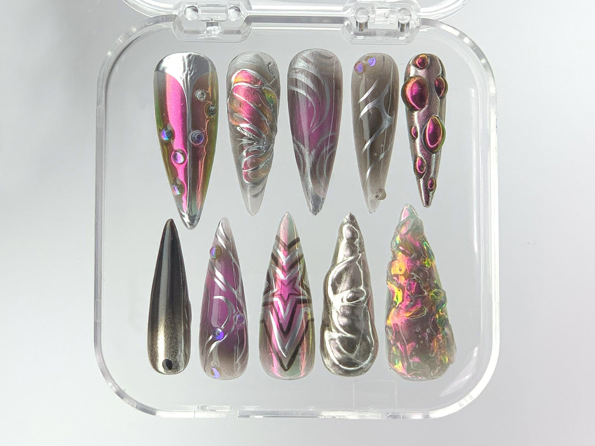 Futuristic Metallic Press On Nails | Unique 3D Holographic Fake Nails | Chrome Metallic Acrylic Nails | Holographic 3D Nail Polish | OB539YH