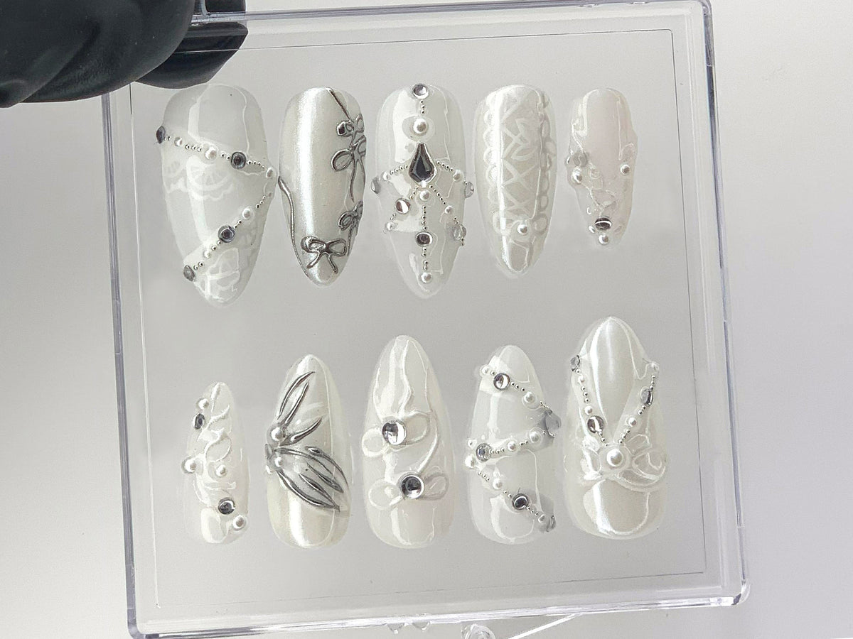 Chic Bridal Press On Nails | Sophisticated White and Silver Fake Nails | Elegant Pearl Acrylic Nails | 3D Pearl Design Nail Art | OC554YL