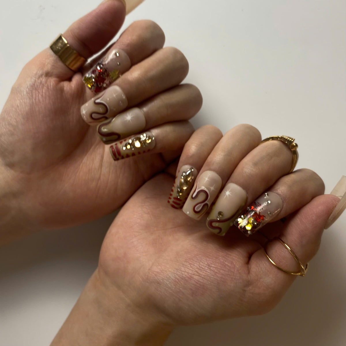 Molten Gold Chocolate Swirl Press-On Nails - Aninail